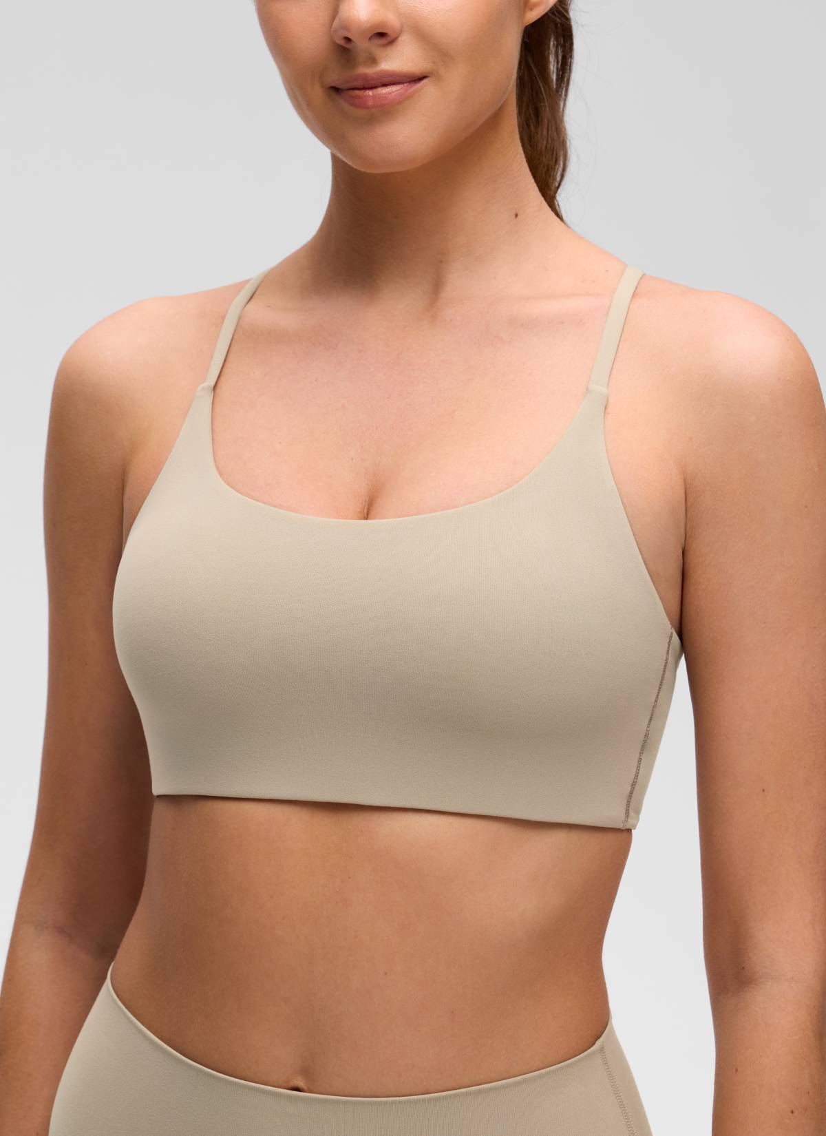 CRZ YOGA – Sutien sport pentru femei Butterluxe, cu decolteu rotund, model răsucit la spate, culoare Oak