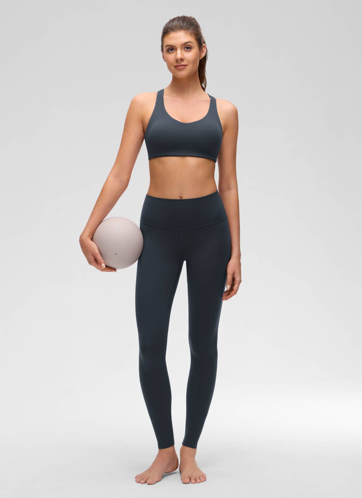 Soutien-gorge de sport de yoga Butterluxe à col en V et dos à brides CRZ YOGA pour femme Bleu marine True Navy
