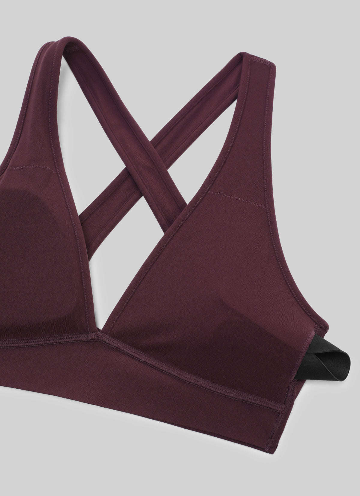 CRZ YOGA Naisten Butterlift® -treeniurheiluliivit syvällä V-pääntiellä ja ristiselällä, Ripe Plum