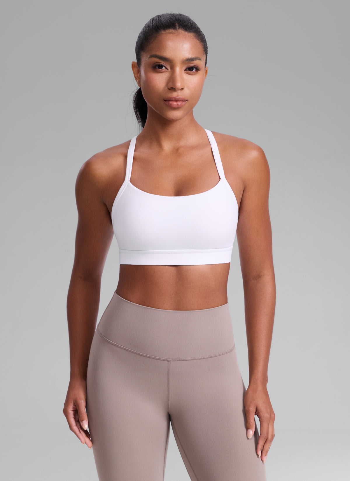 Sujetador deportivo de mujer CRZ YOGA Butterlift de yoga con cuello en U, espalda cruzada y abertura, Blanco