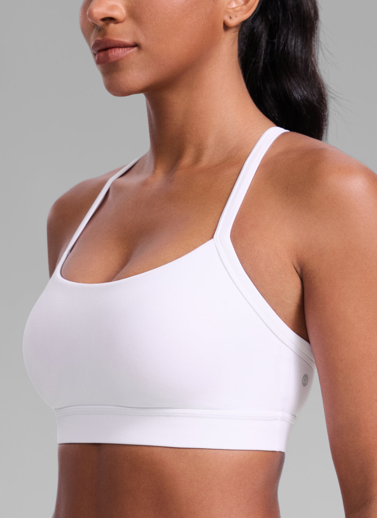 Sujetador deportivo de mujer CRZ YOGA Butterlift de yoga con cuello en U, espalda cruzada y abertura, Blanco