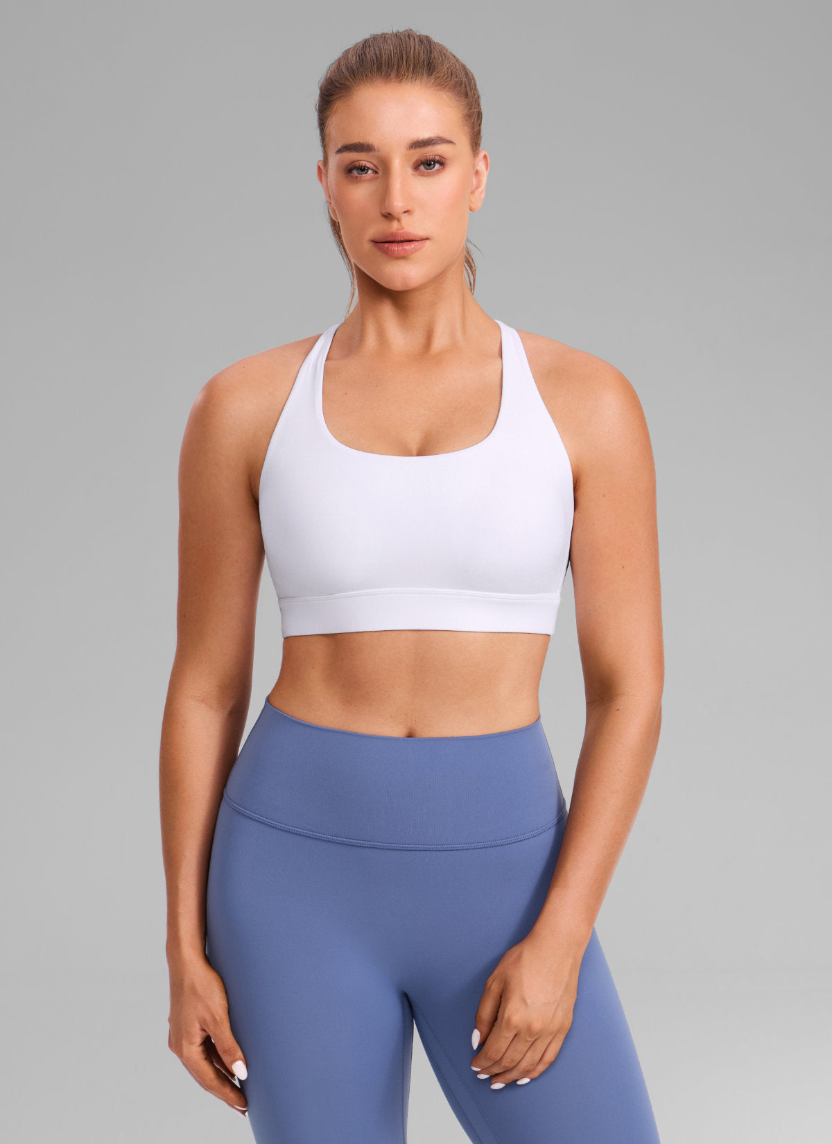 CRZ YOGA Дамски спортен сутиен Butterlift® с кръгло деколте и кръстосани презрамки на гърба White