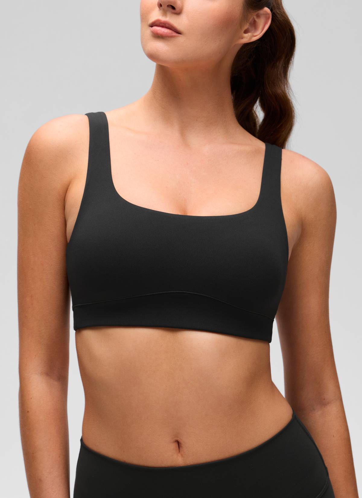 CRZ YOGA Women's Butterluxe Yoga U Back Sports Bra Light Support Black @model_info:Gelya
