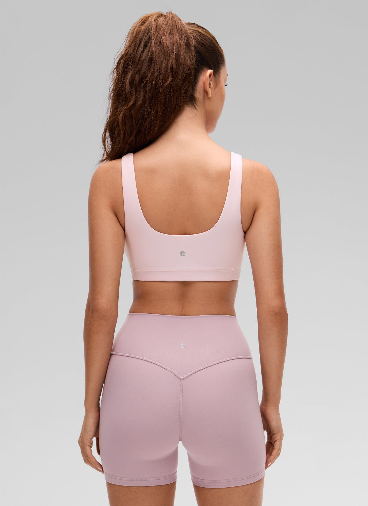 CRZ YOGA Damen-Sport-BH „ Butterluxe “ mit U-Rücken, leichte Stützkraft, Erdbeerrosa