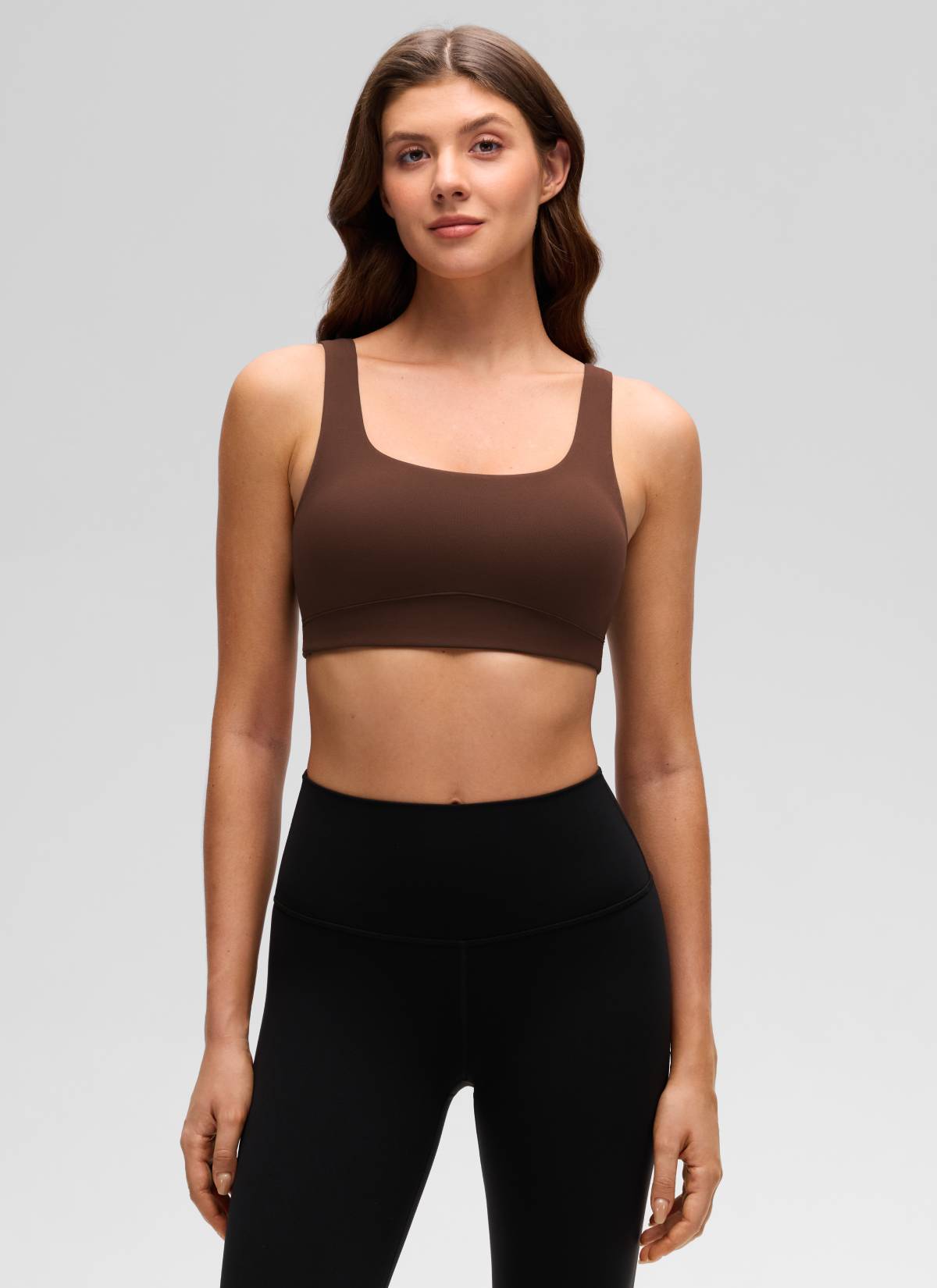CRZ YOGA Damen-Sport-BH „ Butterluxe “ mit U-Rücken, leichte Stützkraft, Lava-Braun