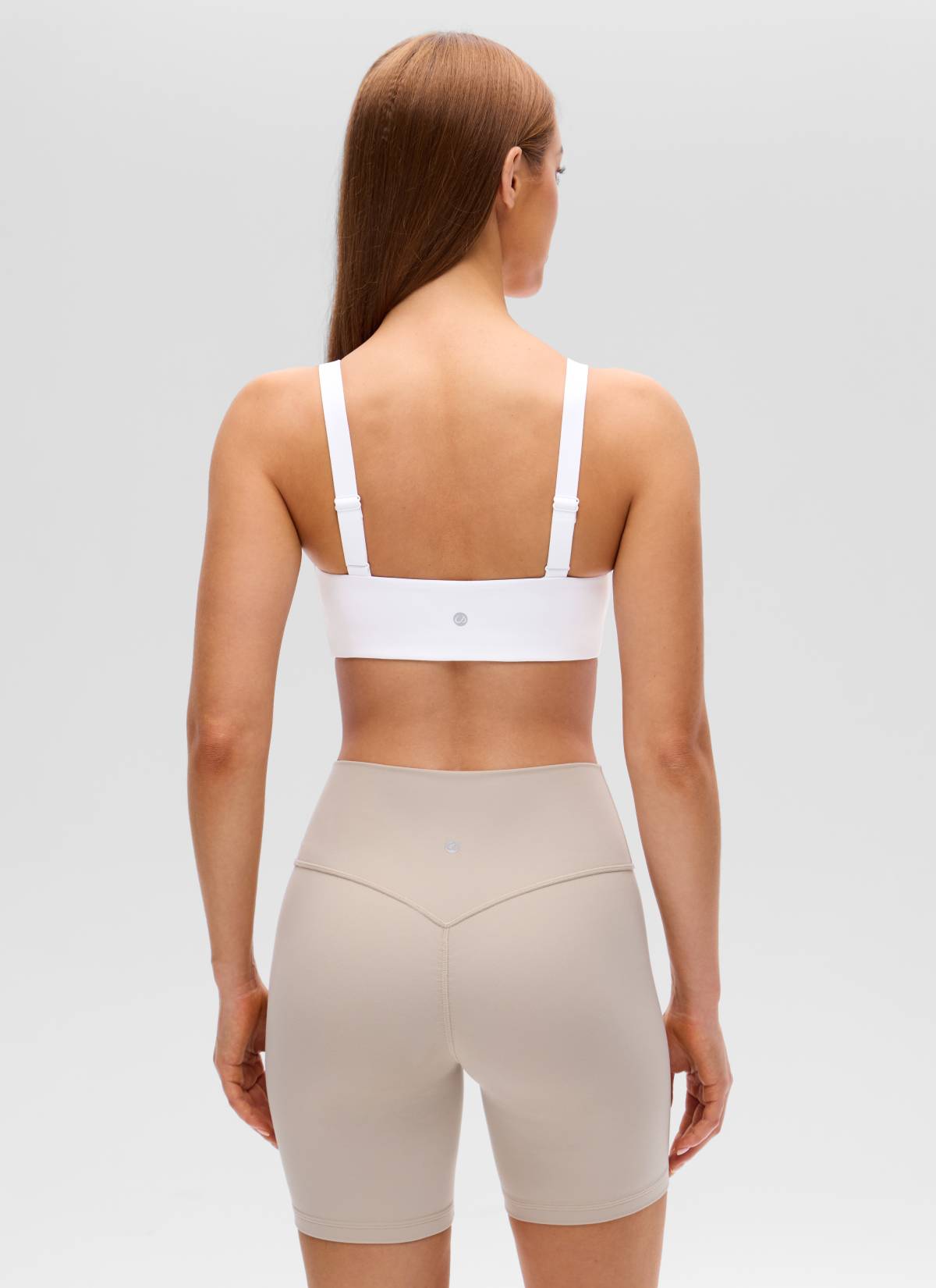 CRZ YOGA Damen Butterluxe Yoga Sport-BH mit U-Ausschnitt und quadratischem Rücken, Weiß