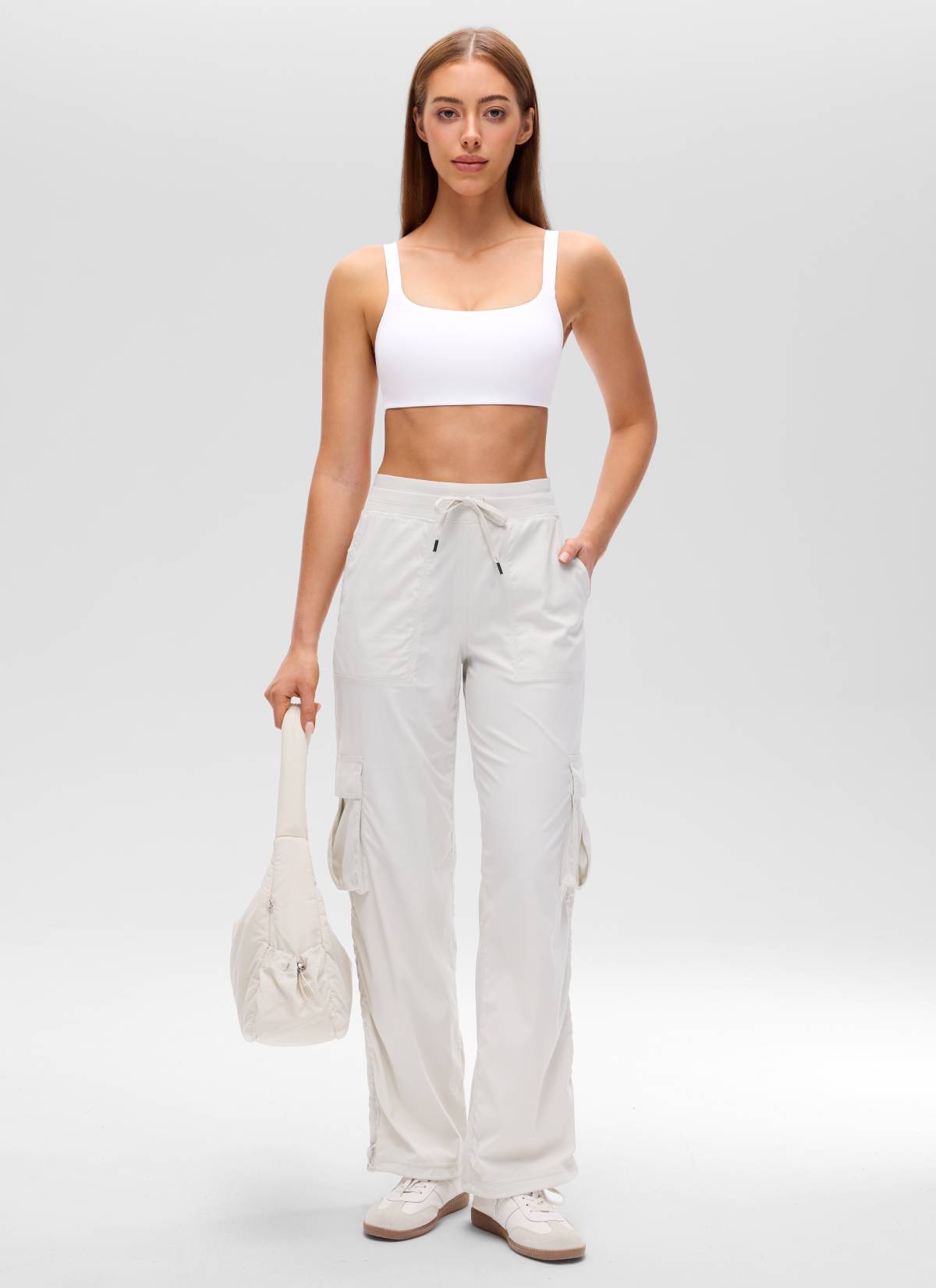 CRZ YOGA Damen Butterluxe Yoga Sport-BH mit U-Ausschnitt und quadratischem Rücken, Weiß