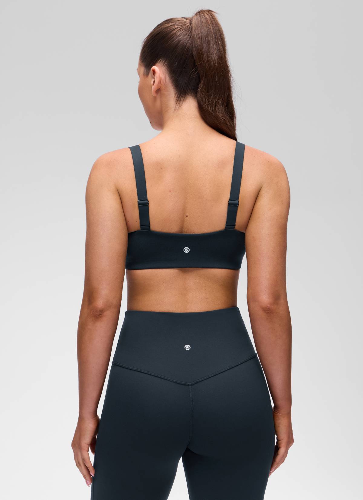 CRZ YOGA Women's Butterluxe Yoga U Neck Square Back Sports Bra True Navy @model_info:Brooklym