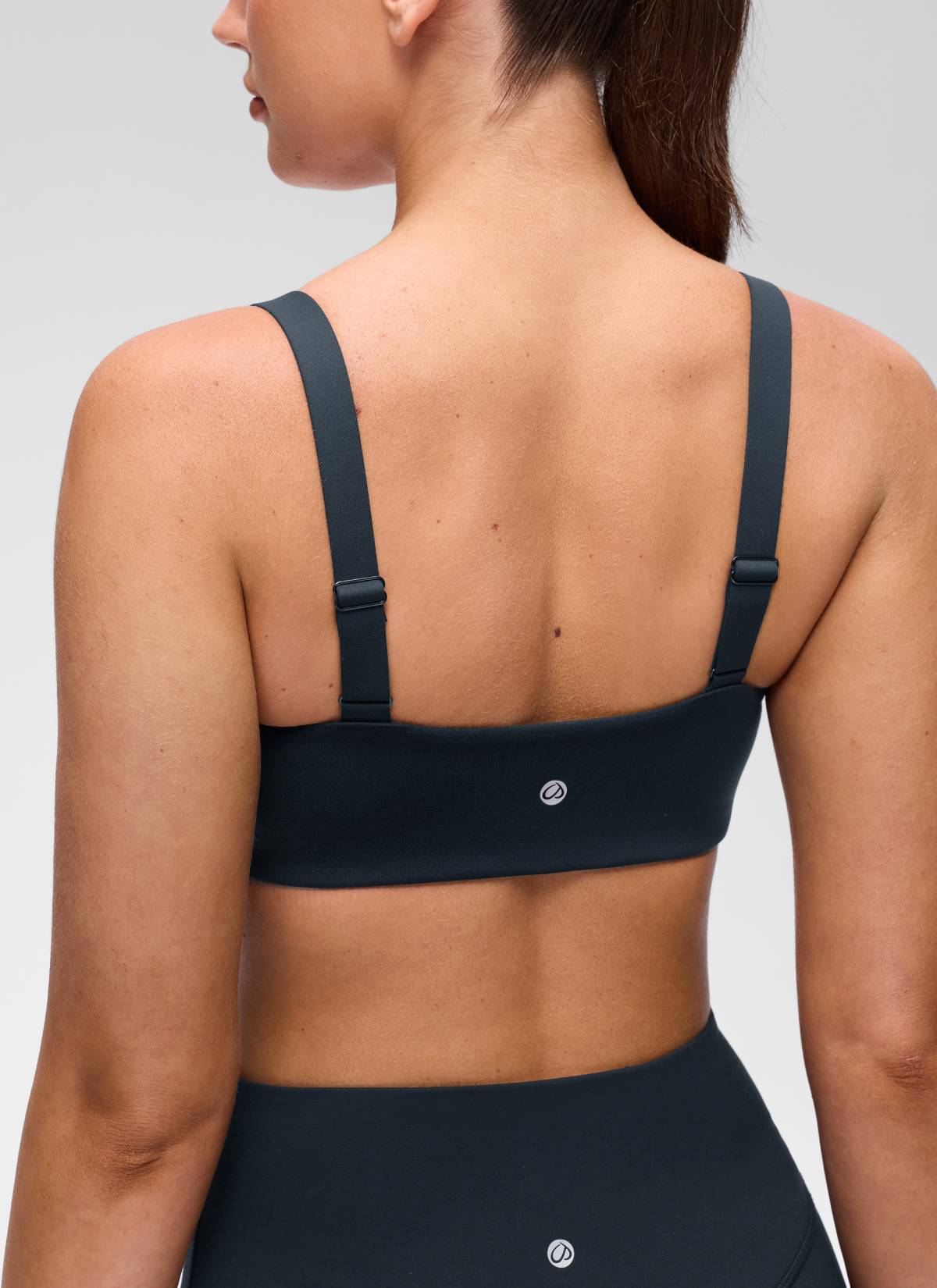 CRZ YOGA Damen Butterluxe Yoga Sport-BH mit U-Ausschnitt und quadratischem Rücken, Echt Marineblau