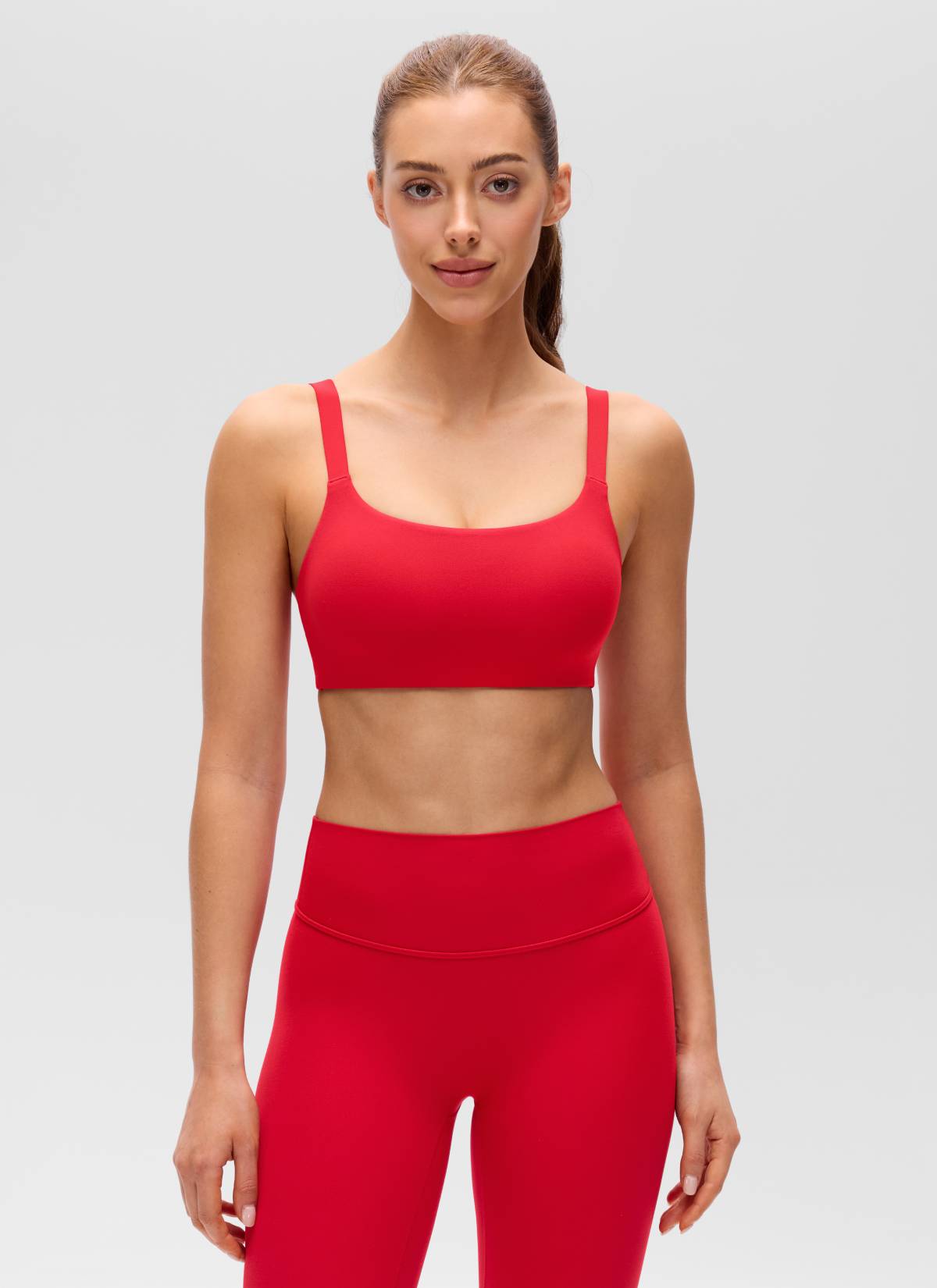 CRZ YOGA Damen Butterluxe Yoga Sport-BH mit U-Ausschnitt und quadratischem Rücken, Aurora Red
