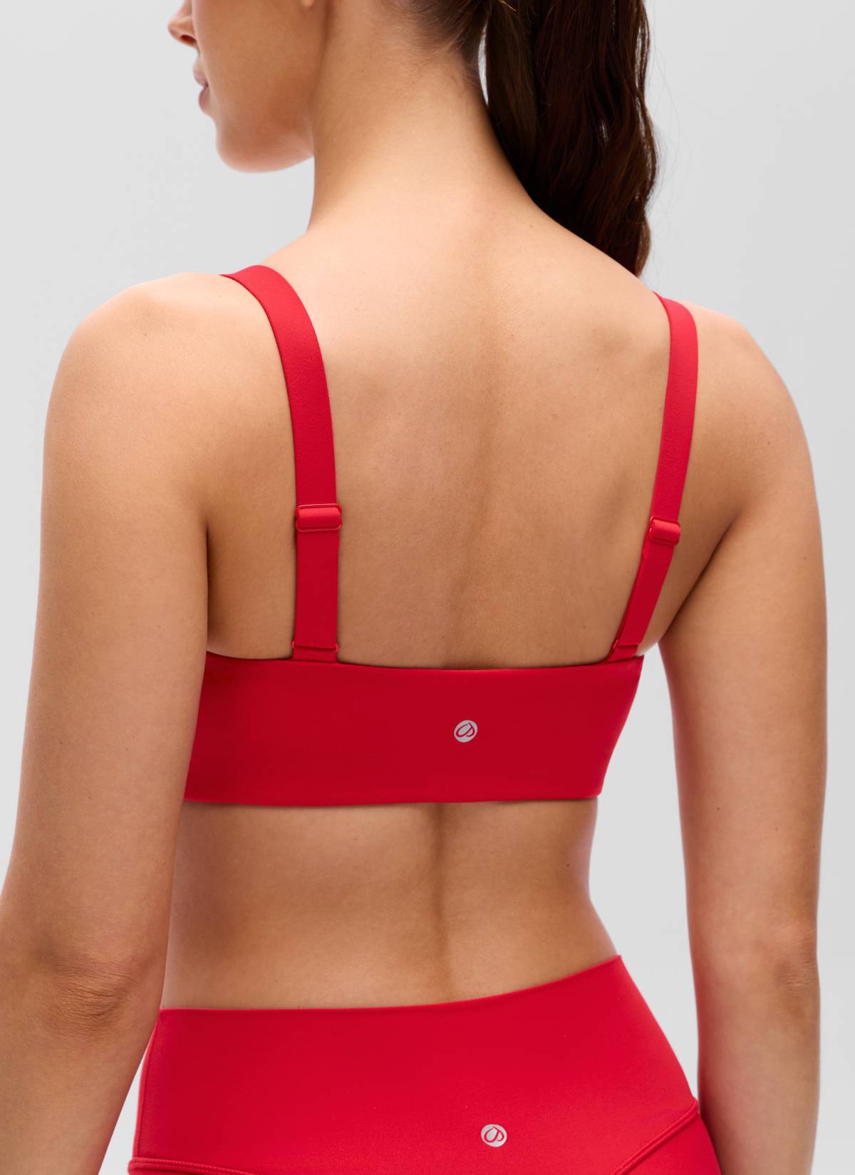CRZ YOGA Damen Butterluxe Yoga Sport-BH mit U-Ausschnitt und quadratischem Rücken, Aurora Red