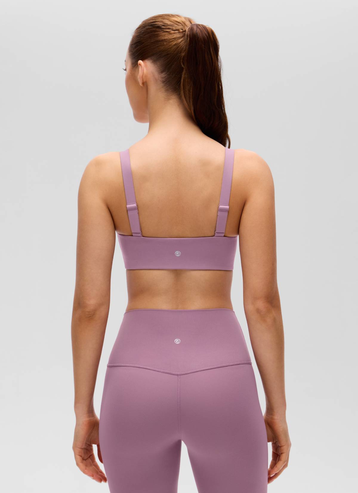 CRZ YOGA Damen Butterluxe Yoga Sport-BH mit U-Ausschnitt und quadratischem Rücken, Helllavendel