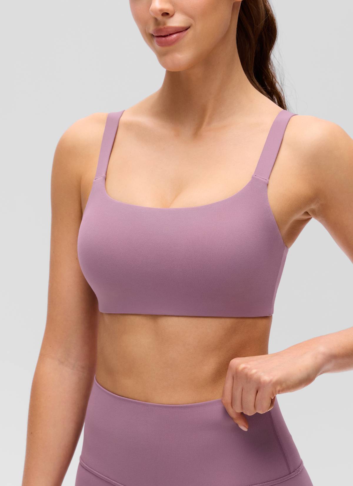 CRZ YOGA Damen Butterluxe Yoga Sport-BH mit U-Ausschnitt und quadratischem Rücken, Helllavendel
