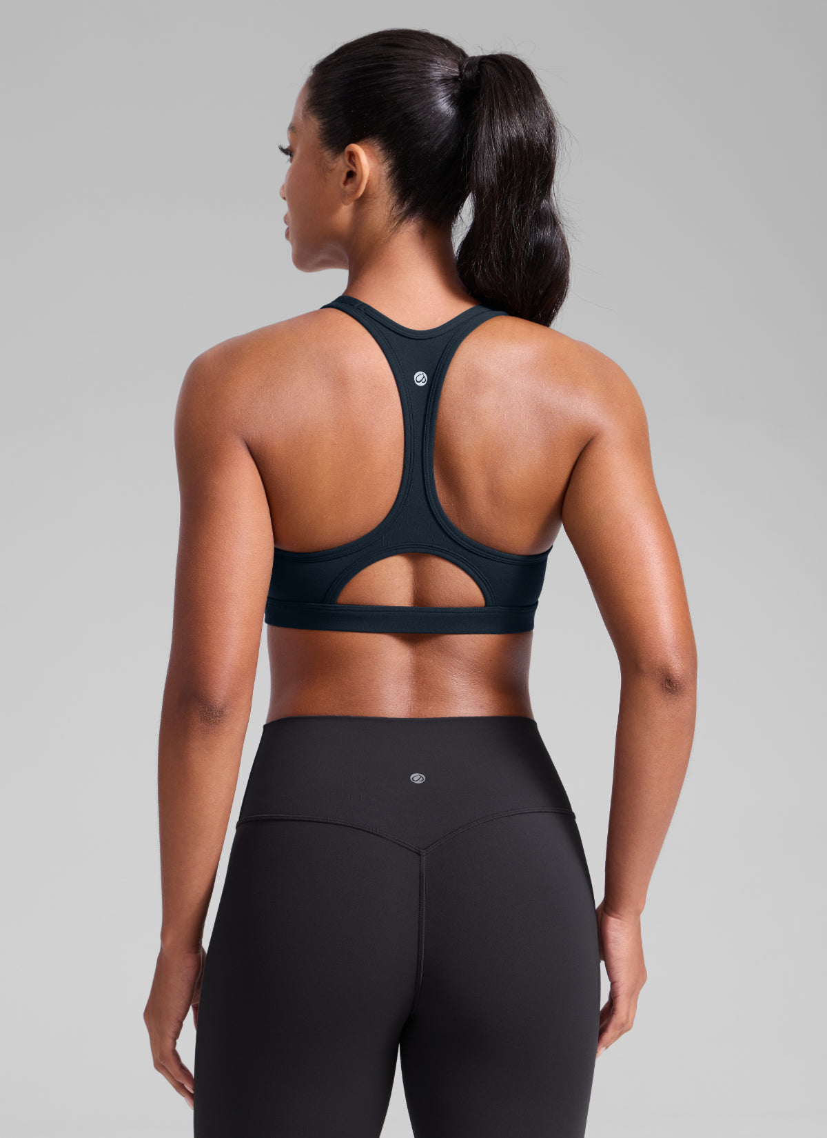 Sujetador Deportivo CRZ YOGA Butterlift de Yoga con Cuello en U, Espalda Deportiva y Abertura para Mujer, True Navy
