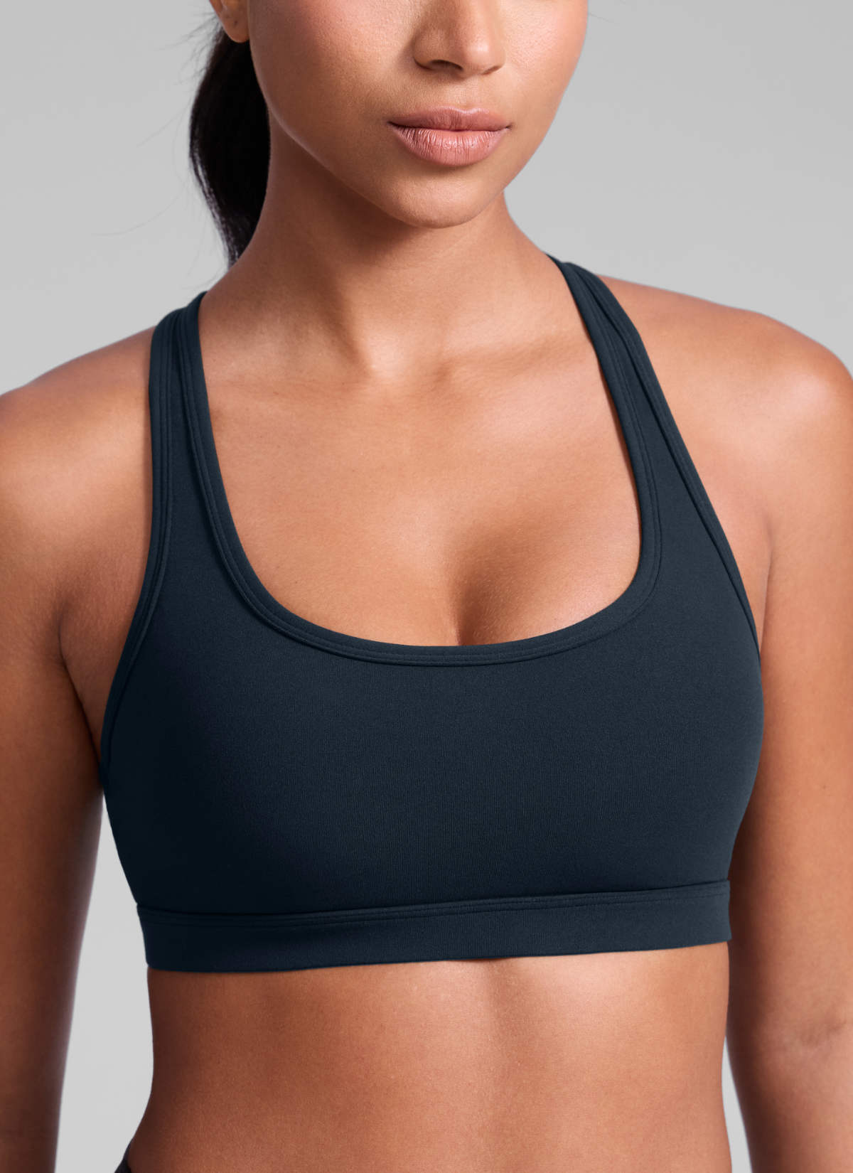 CRZ YOGA Women's Butterlift Yoga U Neck Racerback Keyhole Sports Bra True Navy @model_info:Crystal