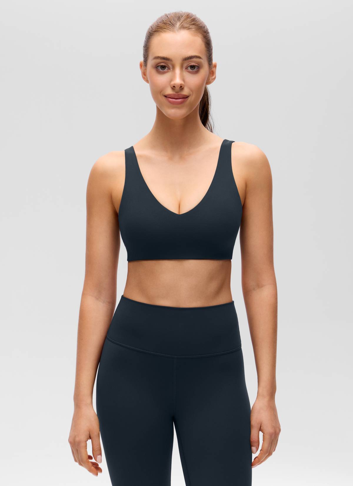 Brassière de sport de yoga à dos en U Butterluxe pour femme CRZ YOGA - Soutien léger Bleu marine