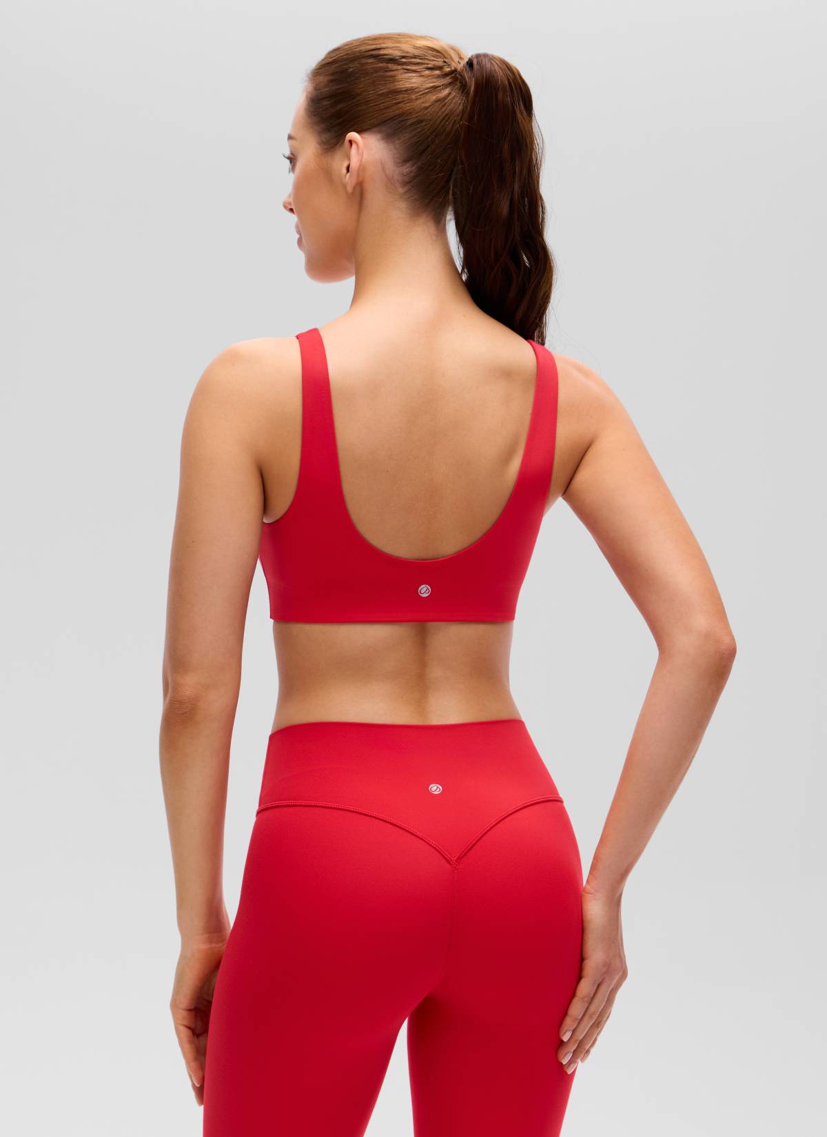 Brassière de sport de yoga à dos en U Butterluxe pour femme CRZ YOGA - Soutien léger Rouge aurore