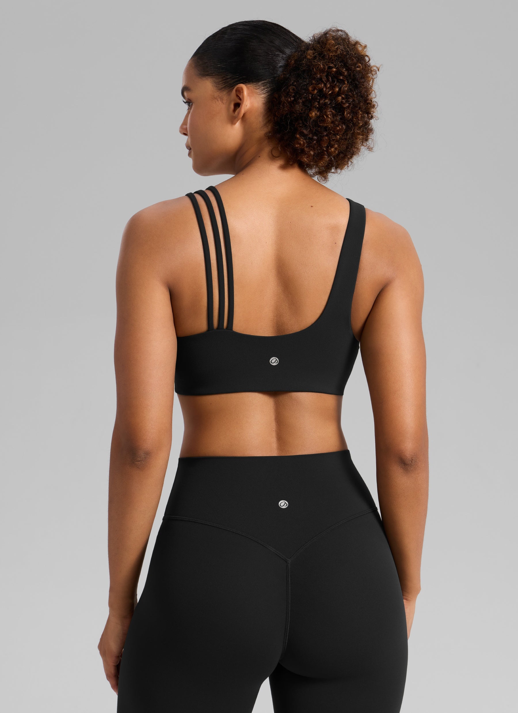 Sujetador deportivo Butterlift® Yoga de tirantes asimétricos para mujer, soporte medio, Negro