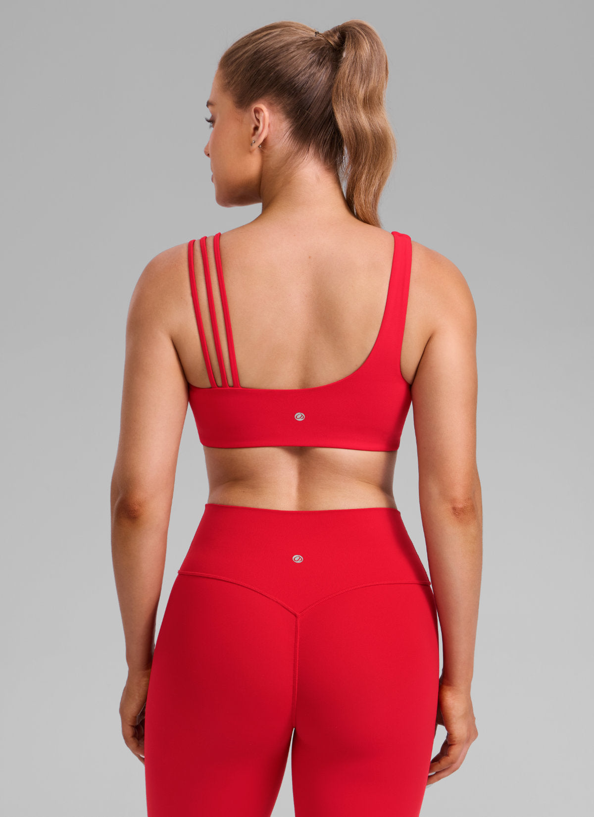 Sujetador deportivo Butterlift® Yoga de tirantes asimétricos para mujer, soporte medio, Rojo Aurora