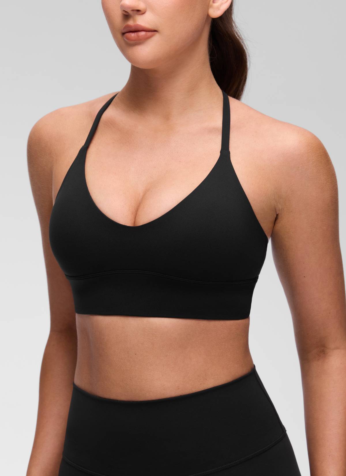 CRZ YOGA Damen Butterluxe Yoga V-Ausschnitt Überkreuz-Rücken Longline Sport-BH Schwarz