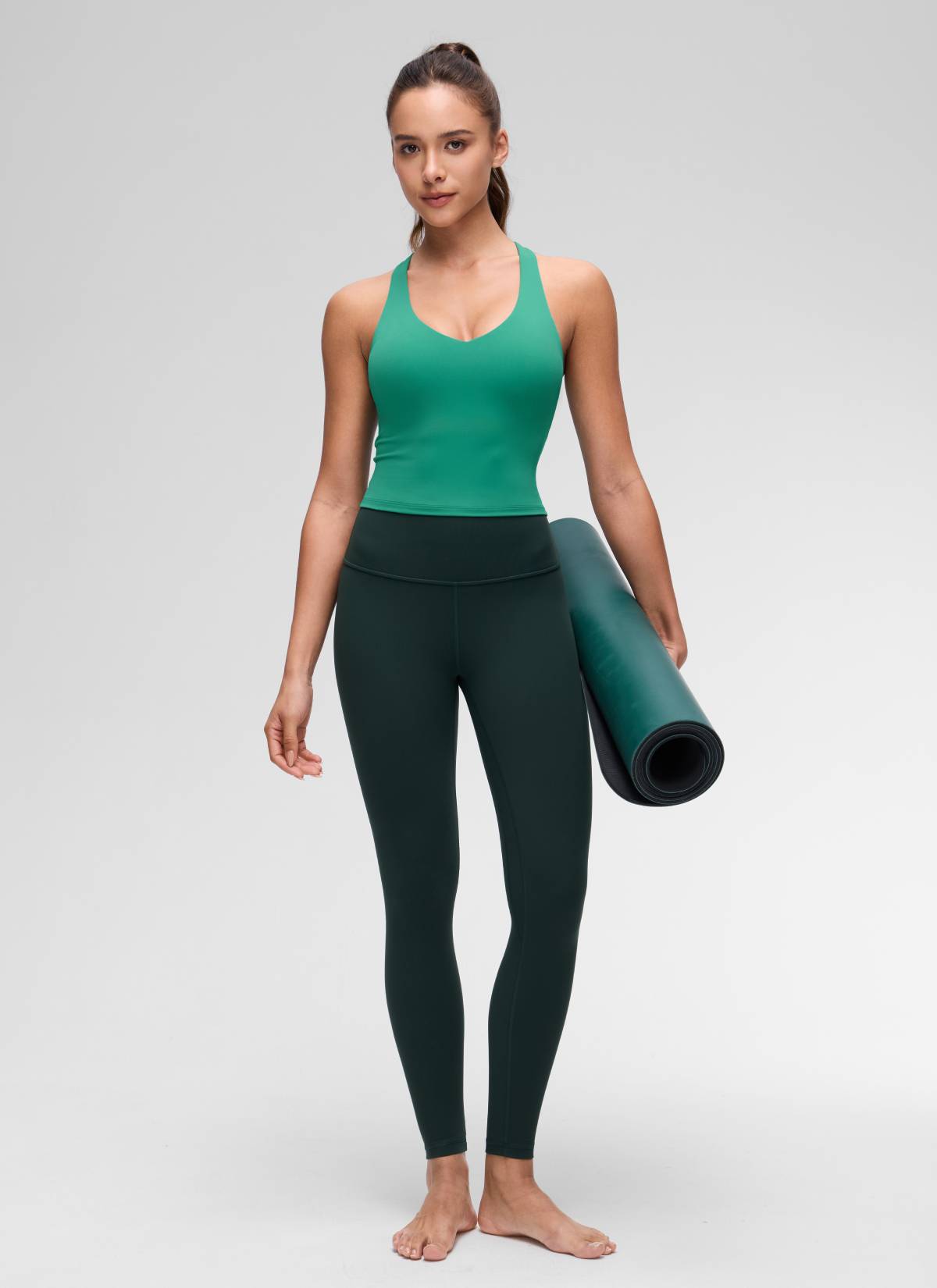 CRZ YOGA Damen- Butterluxe -Yoga-Tanktop mit V-Ausschnitt, Racerback und integriertem BH, Cascadia Green