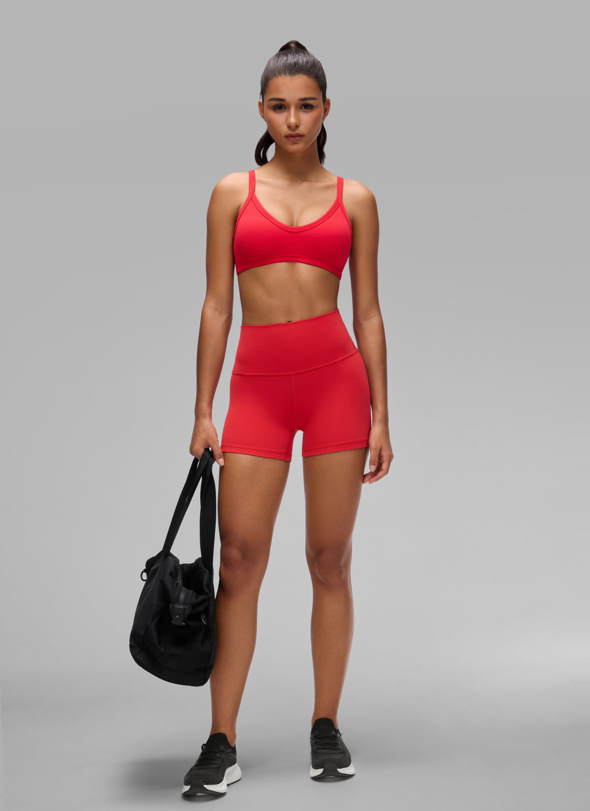 CRZ YOGA Butterlift Naisten kaksinkertaisesti vuoratut V-aukoiset urheiluliivit treeniin Aurora Red @model_info:A