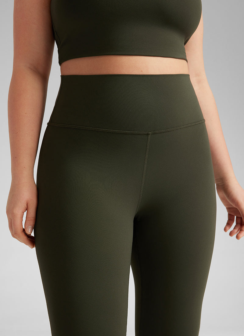 Leggings da Yoga Butterluxe a vita alta Yoga Lounge da donna CRZ YOGA 64 cm Verde Oliva