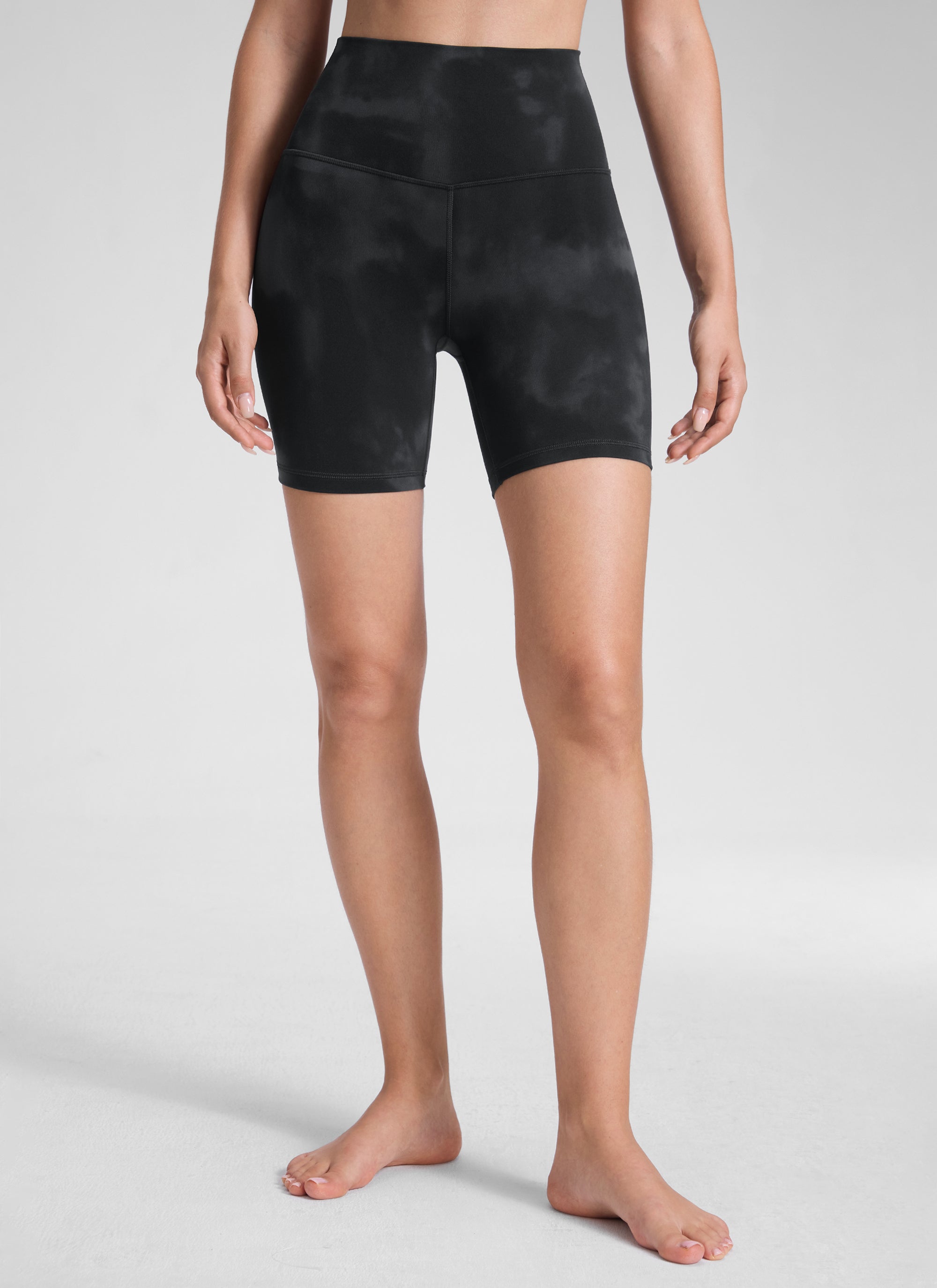 CRZ YOGA Pantaloncini Biker a Vita Alta da Donna Yoga Butterluxe Shorts 15 cm Black Tie Dye Flowers