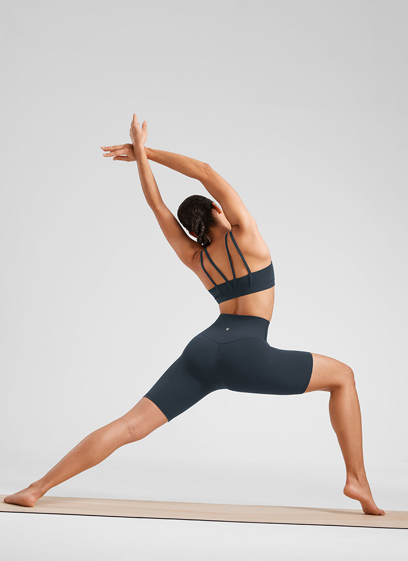 Pantalones cortos de ciclista largos de tiro alto Butterluxe para mujer CRZ YOGA Azul marino verdadero