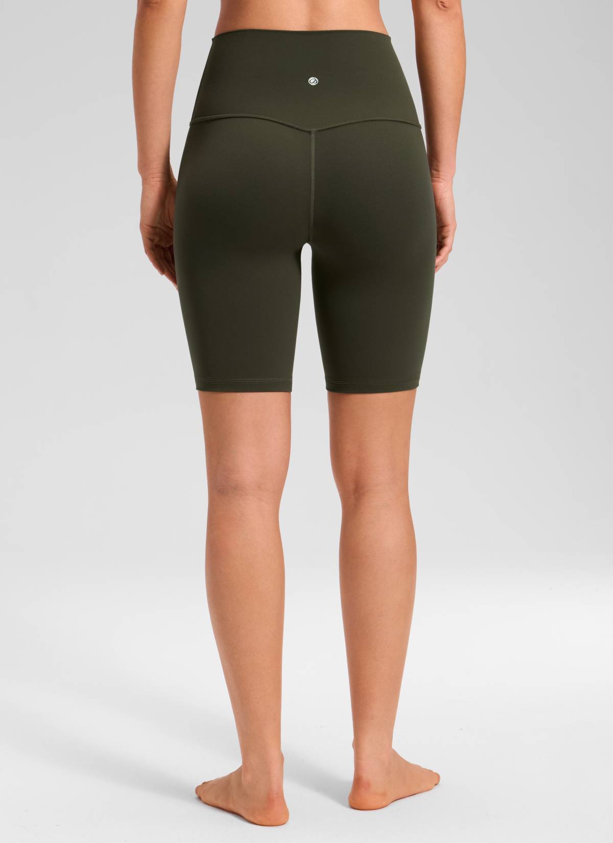 Pantalones cortos de ciclista largos de 20 cm de talle alto Butterluxe para mujer CRZ YOGA, verde oliva