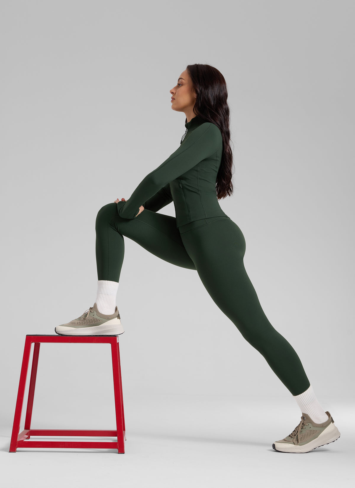 CRZ YOGA Naisten Lämpimät Fleecevratut Vapaa-ajan Korkeavyötäröiset Legginsit 64 cm Legend Green @model_info:Bruna