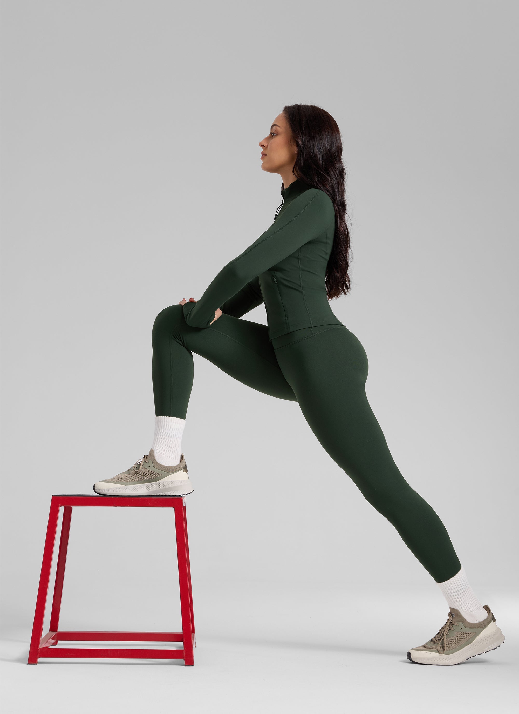 CRZ YOGA Naisten vuoratut, korkeavyötäröiset vapaa-ajan leggingsit 71 cm Legend Green @model_info:Bruna