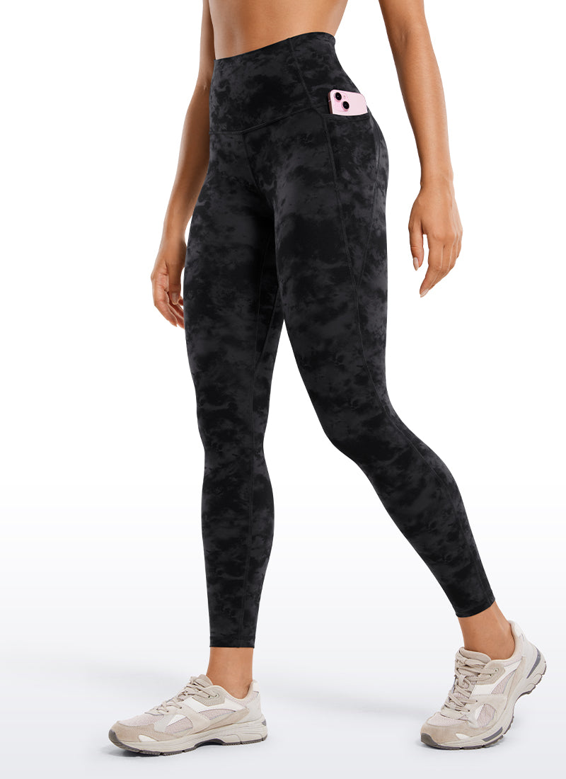 CRZ YOGA Dámske jógové a voľnočasové legíny s vysokým pásom Butterluxe s vreckami 64 cm Tie Dye Smoke Ink
