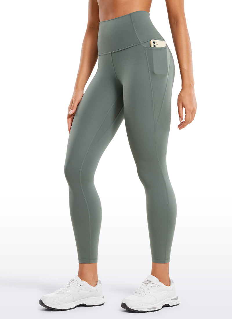 CRZ YOGA Dámske legíny s vysokým pásom, vreckom a dĺžkou 64 cm z kolekcie Butterluxe Yoga Lounge v odtieni Grey Sage