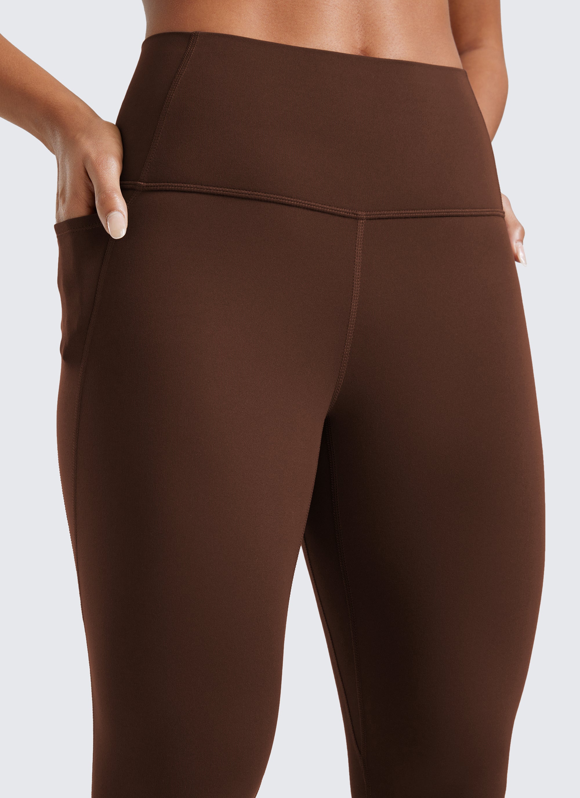 CRZ YOGA Dámske jógové a voľnočasové legíny s vysokým pásom Butterluxe s vreckami 64 cm Lava Brown
