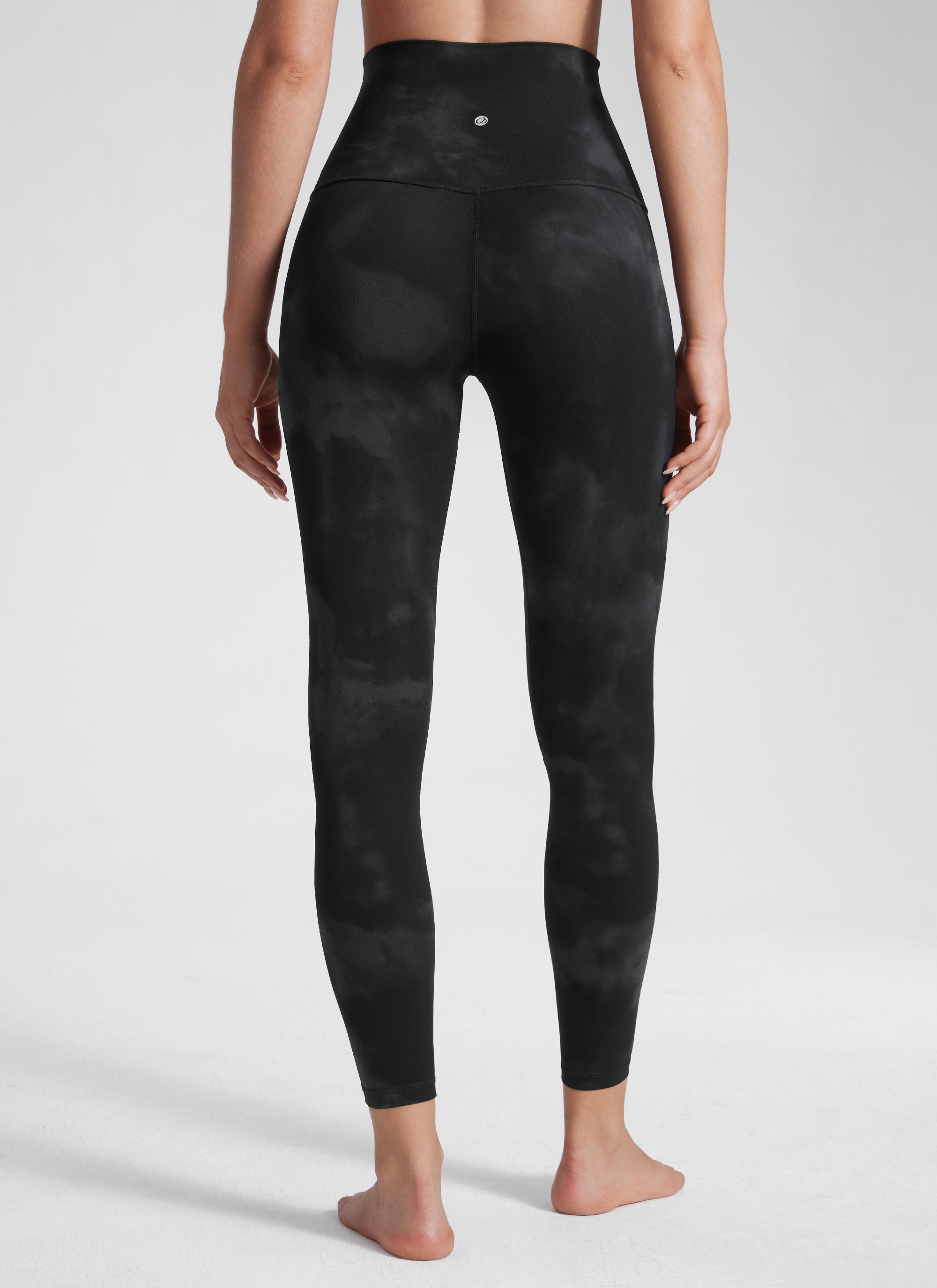 CRZ YOGA Dames Lounge Super High Rise Butterluxe Yoga Leggings 64 cm Black Tie Dye Flowers