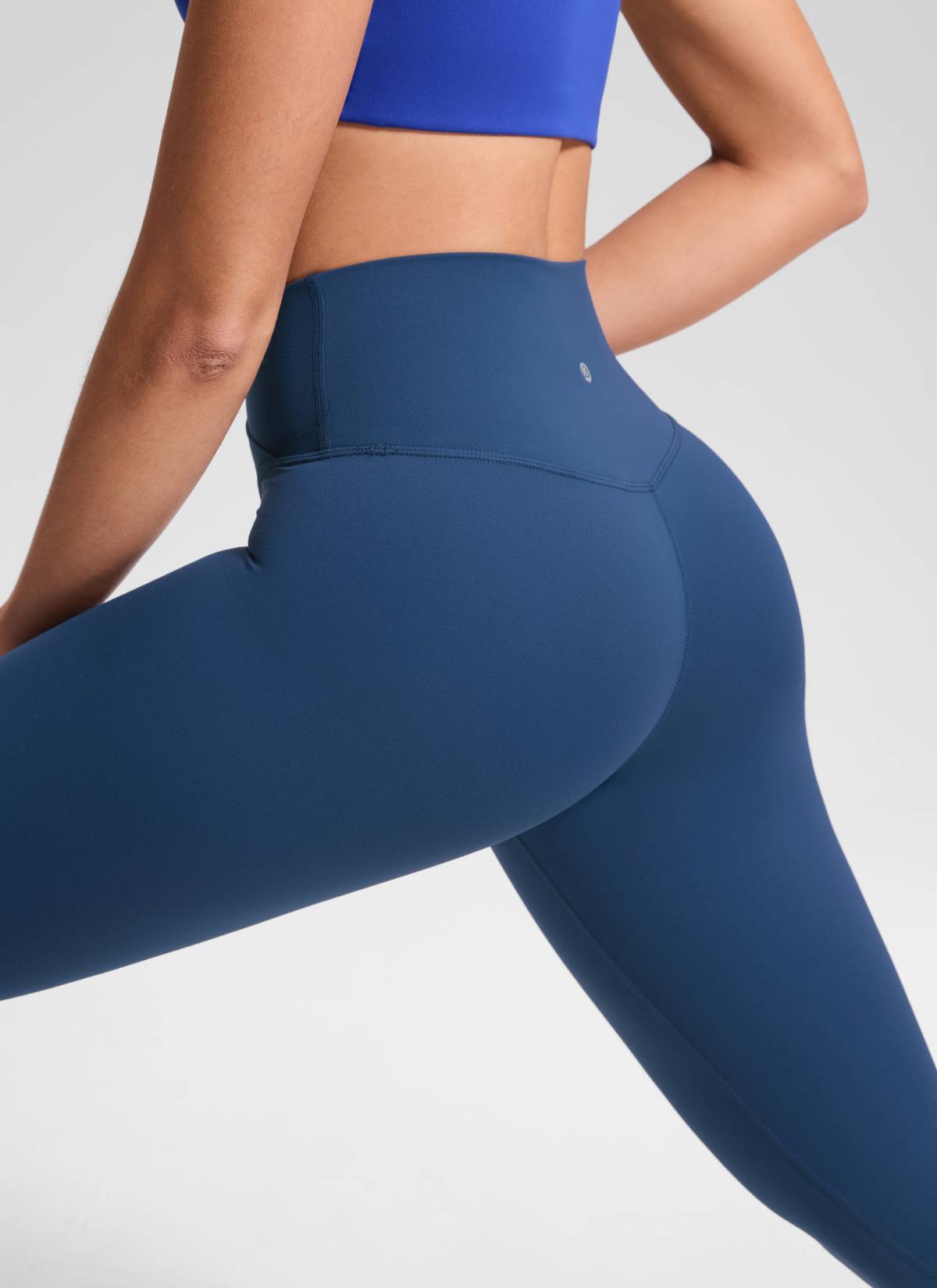CRZ YOGA Dames Butterluxe Yogalegging met hoge taille en V-overslag, 64 cm, Frans Marine