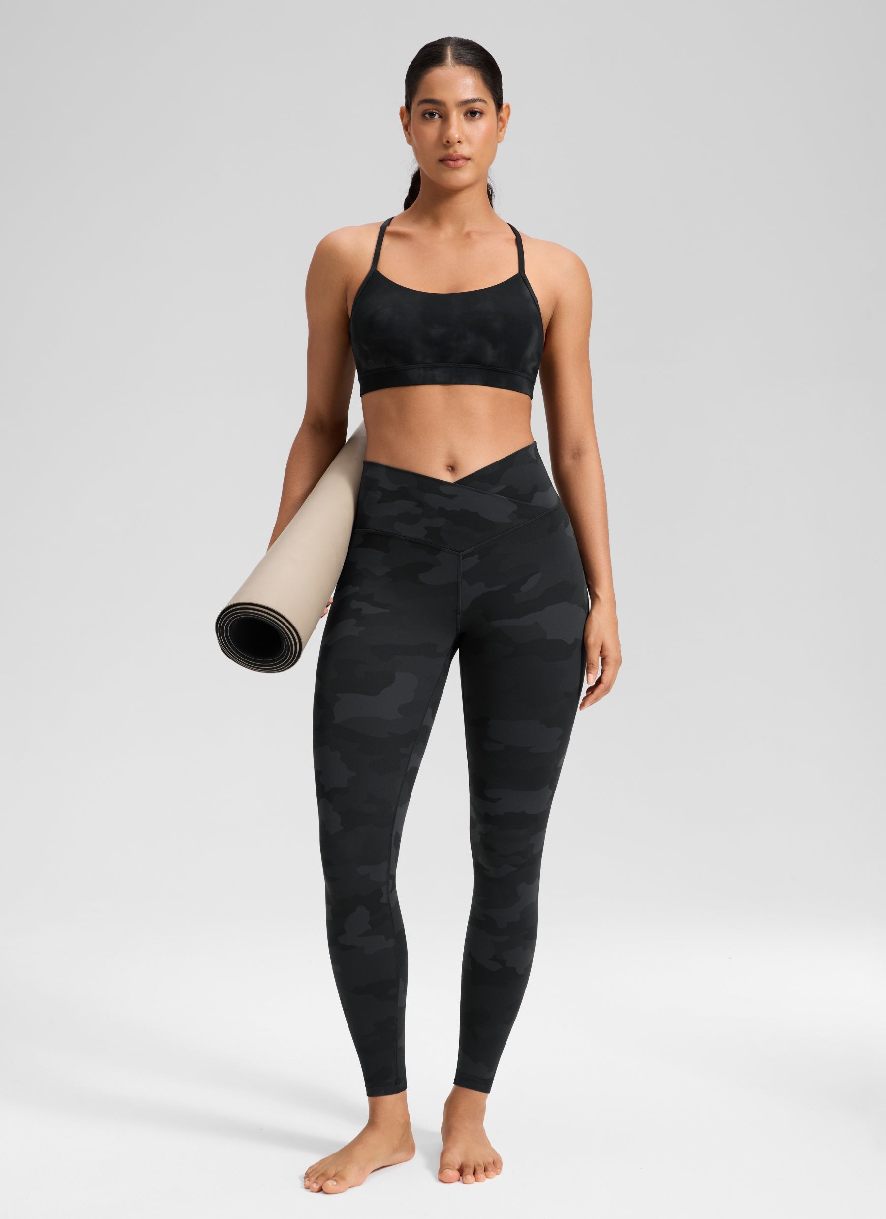 CRZ YOGA Dames Hoge Taille Butterluxe Yoga Legging 64 cm V-Kruis Taille Donkergrijze Camouflage 2