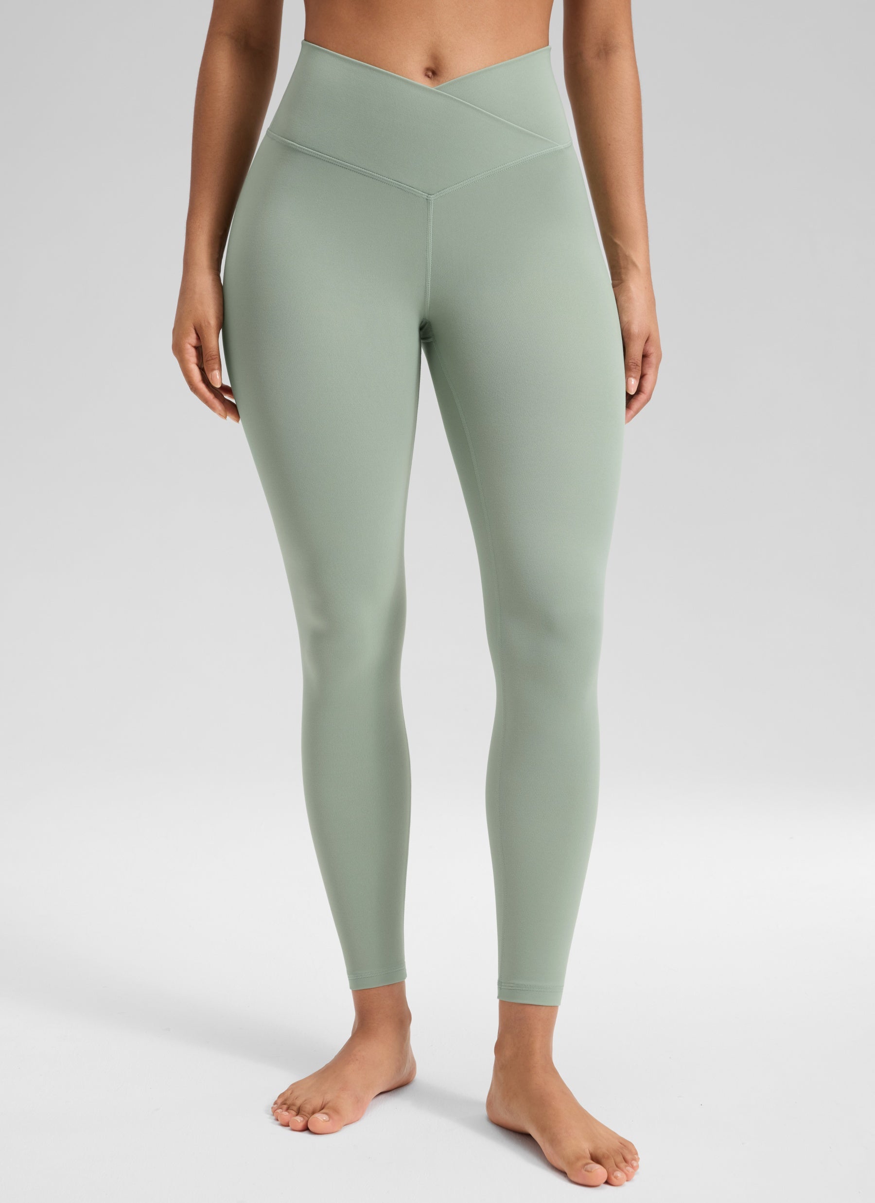 CRZ YOGA Legging de yoga Butterluxe taille haute pour femme 64 cm à taille croisée en V Vert palmier