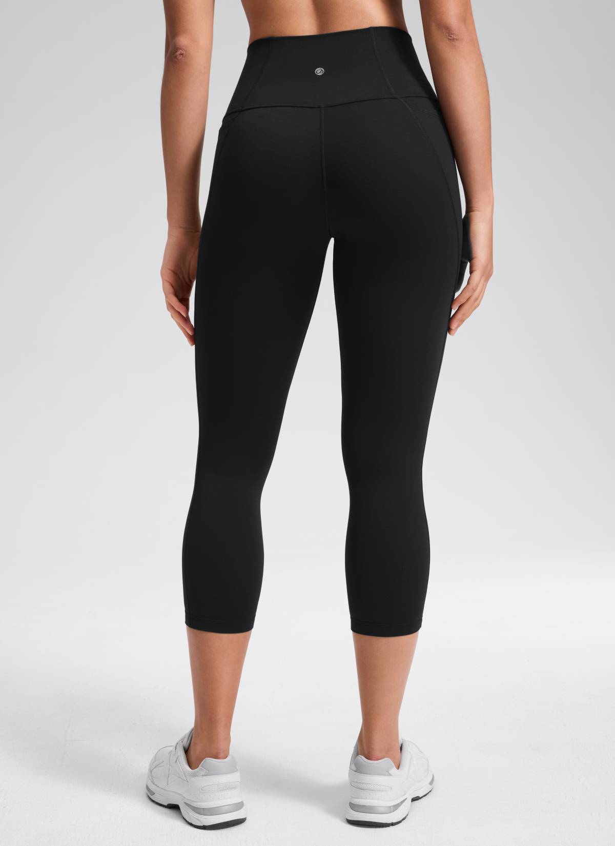 CRZ YOGA Women's Yoga High Rise Butterluxe Capri with Pockets 21'' Black @model_info:Fiona