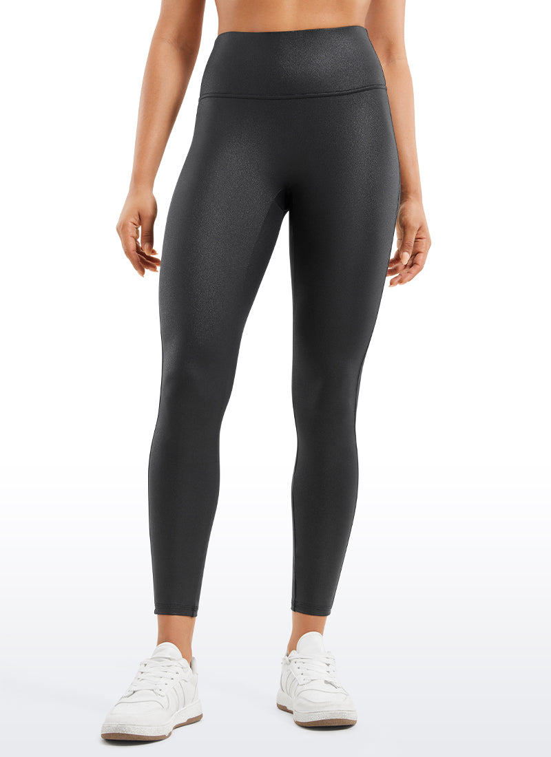 CRZ YOGA Damen Butterluxe Matte Leggings in Lederoptik ohne Mittelnaht Vorn 64 cm Black Classic Leather