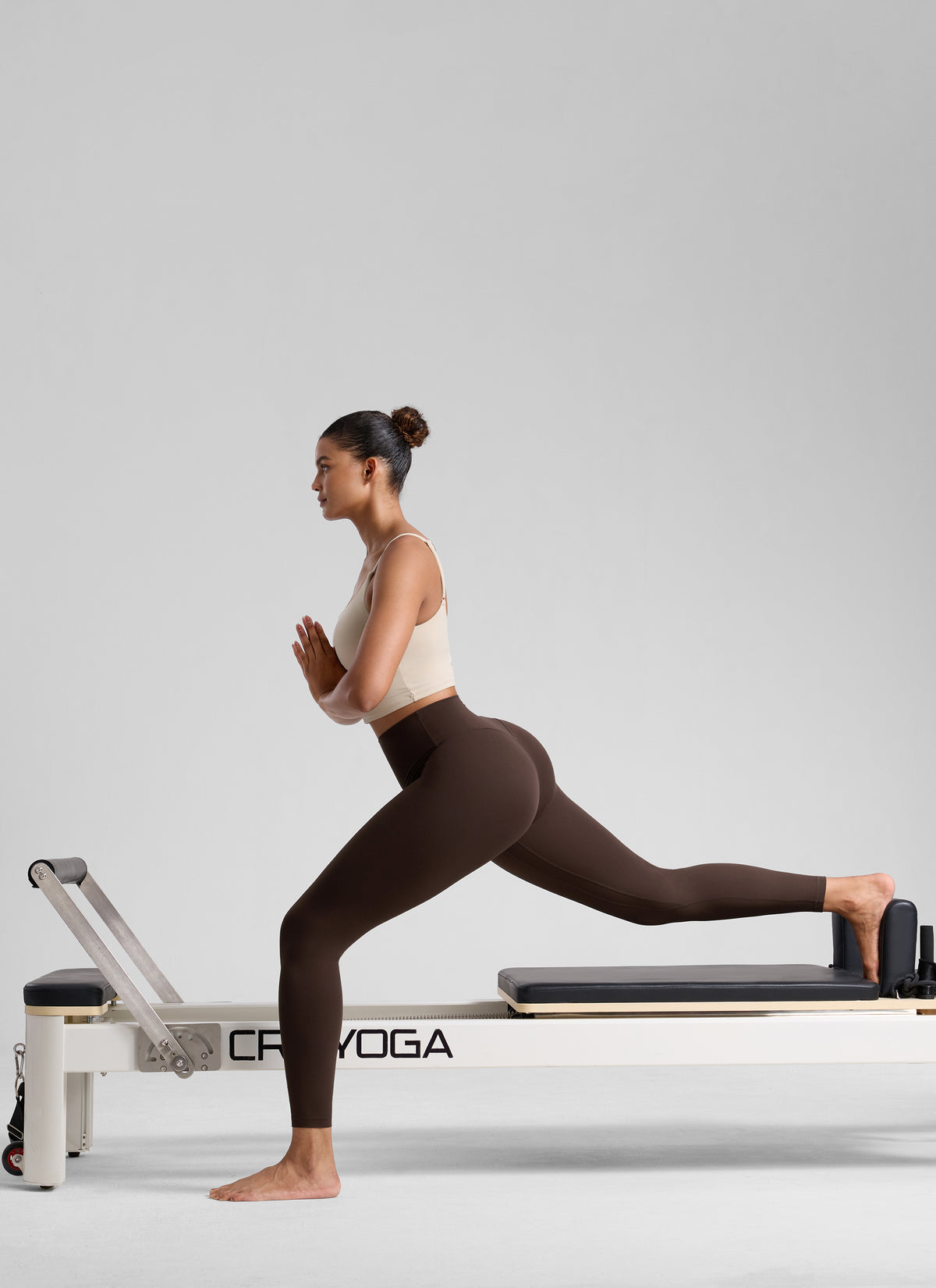 CRZ YOGA Women's Workout High Rise Butterlift Yoga Leggings 25'' Hot Fudge Brown @model_info:Barbara
