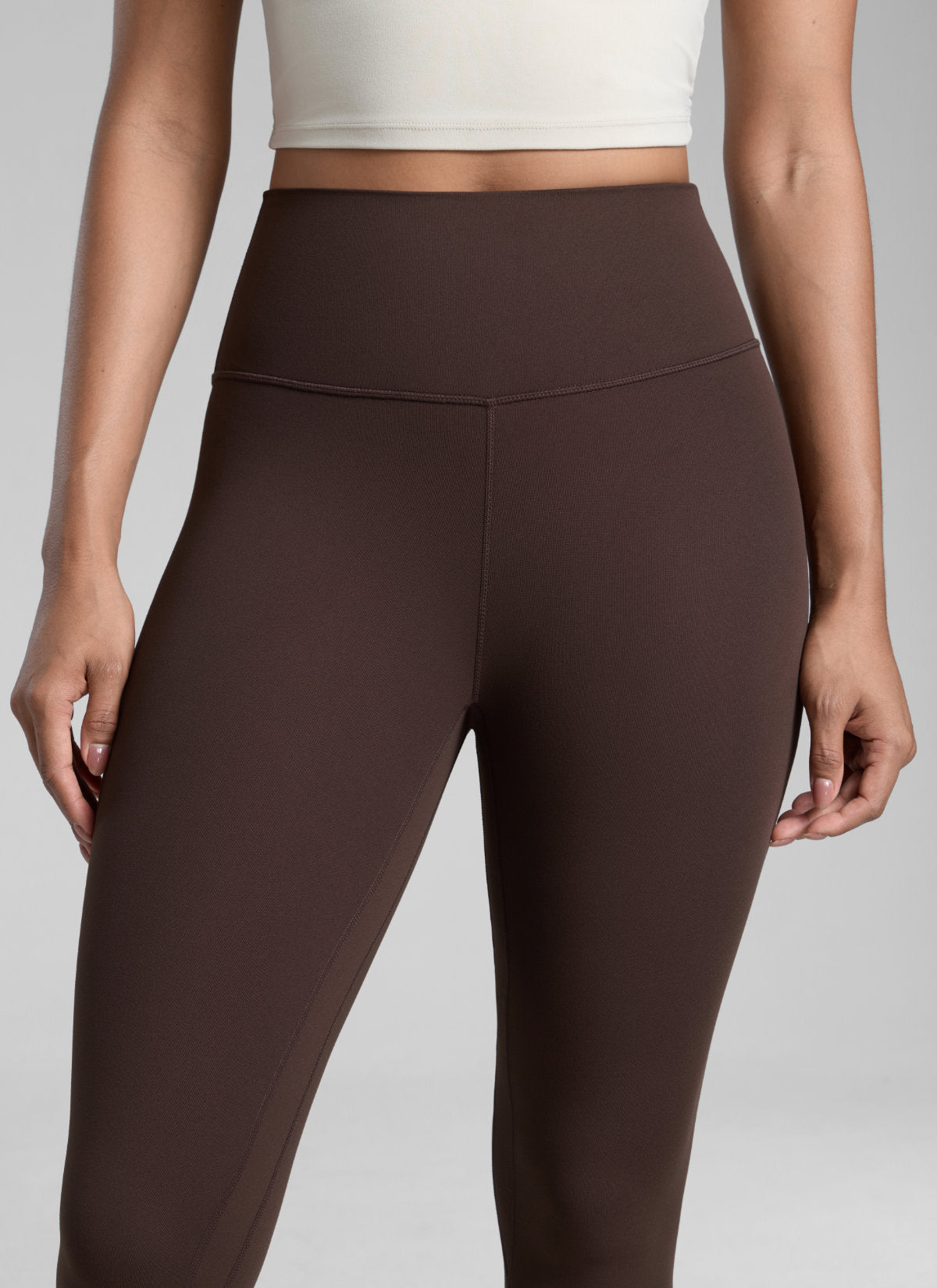 CRZ YOGA Träningsleggings med hög midja och Butterlift för damer 71 cm Hot Fudge Brown @model_info:Barbara
