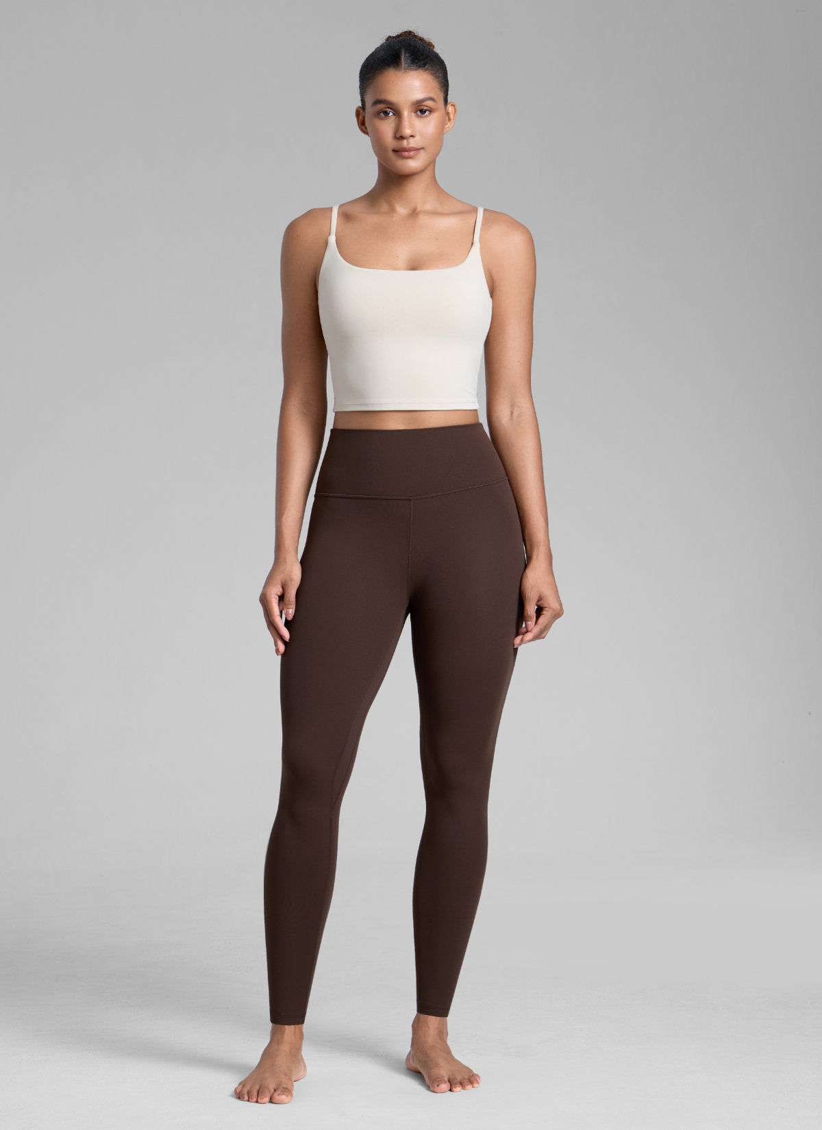 CRZ YOGA Träningsleggings med hög midja och Butterlift för damer 71 cm Hot Fudge Brown @model_info:Barbara