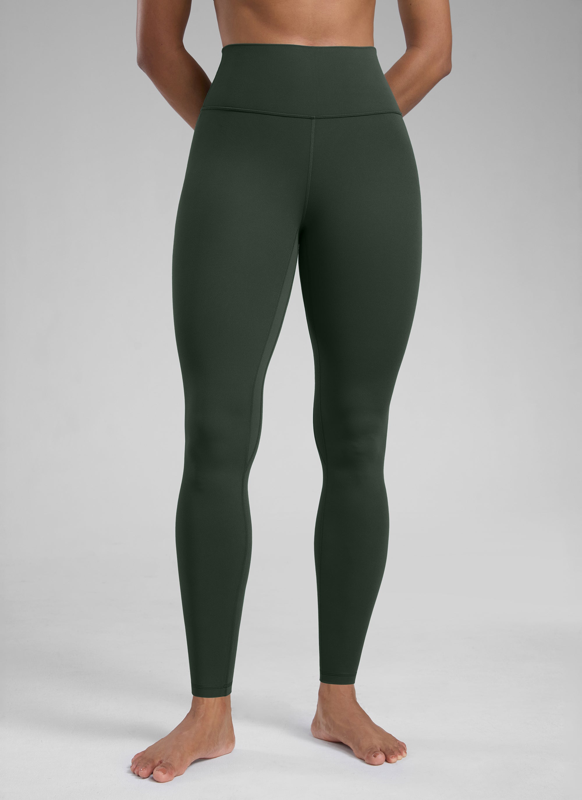 CRZ YOGA Träningsleggings med hög midja och Butterlift för damer 71 cm Legend Green @model_info:Barbara