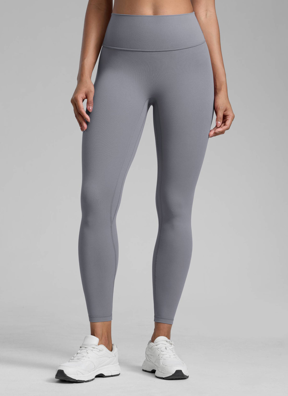 CRZ YOGA Naisten Butterlift-korkeavyötäröiset scrunch butt -treenitrikoot ilman etusaumaa Solar Grey @model_info:Barbara