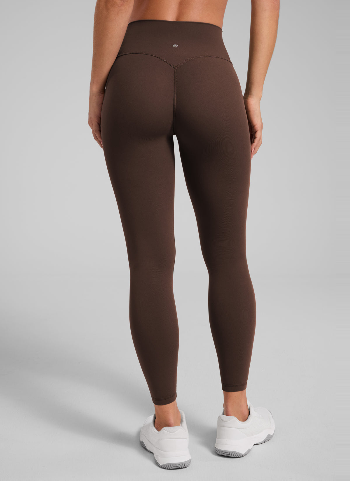 CRZ YOGA Naisten Butterlift-korkeavyötäröiset scrunch butt -treenitrikoot ilman etusaumaa Walnut Brown @model_info:S2