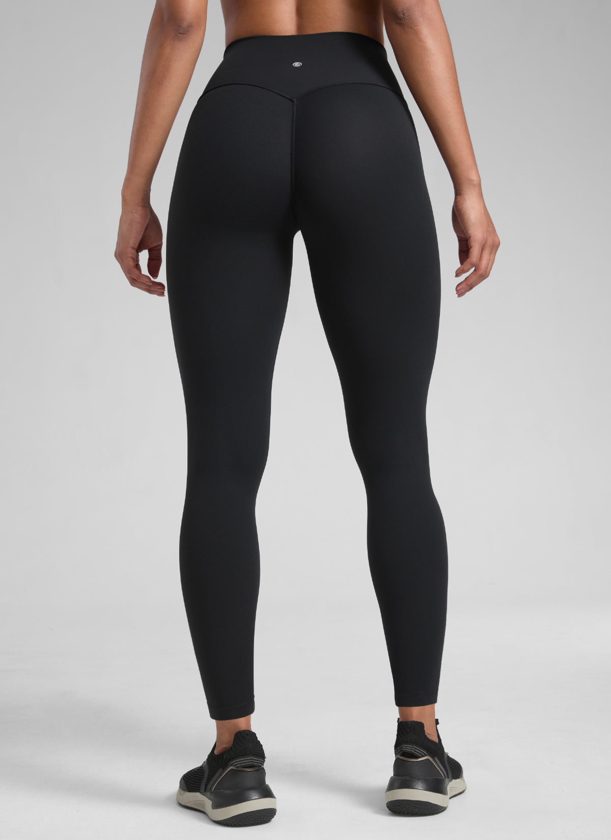 CRZ YOGA Träningsleggings Secretsculpt™ utan söm fram för dam 71 cm, svart (Black) @model_info:Barbara