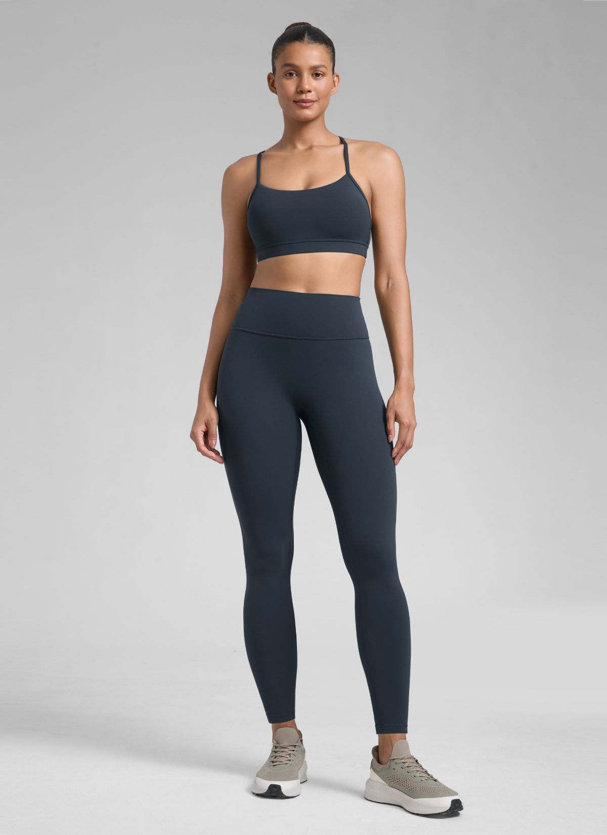 CRZ YOGA Дамски тренировъчен клин Secretsculpt™ без преден шев 71 см True Navy