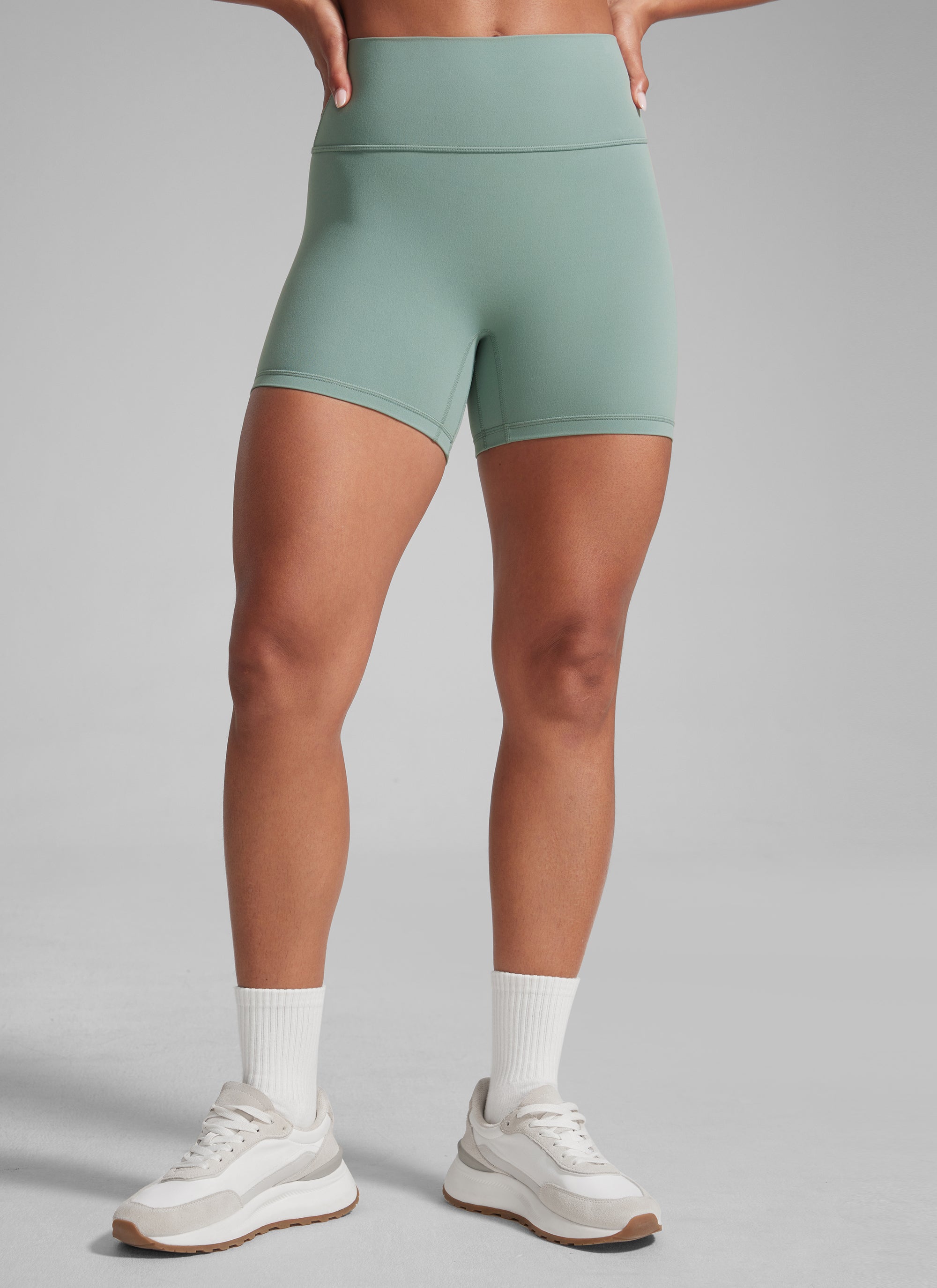 CRZ YOGA Womens Butterlift Scrunch Butt Atheletic Workout Biker Shorts Crater Green